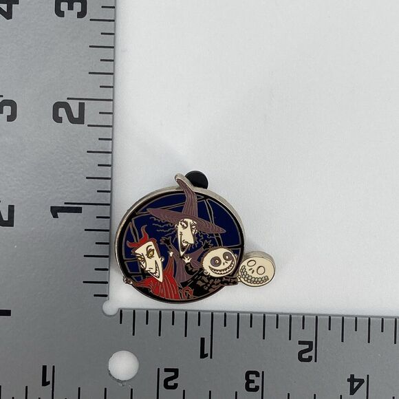 Disney Pin 80042 Hip Lanyard Nightmare Before Christmas Lock Shock and Barrel - Picture 4 of 4